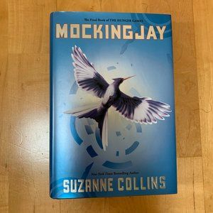 Book Mockingjay by Suzanne Collins